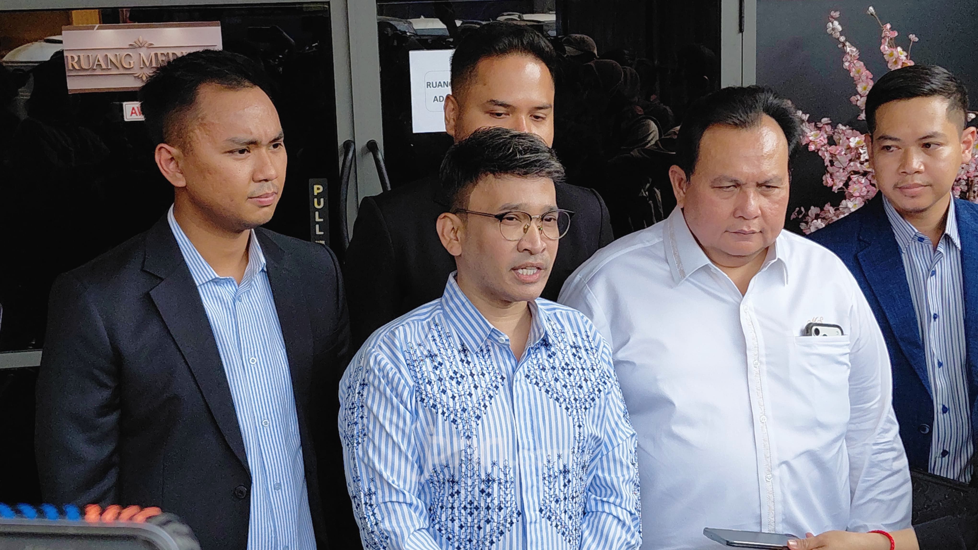 JAKARTA — Rumah yang pernah menjadi saksi keharmonisan rumah tangga Ruben Onsu